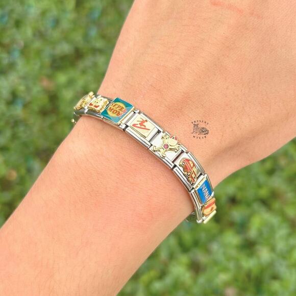 READY TO WEAR Italian Charm Bracelet with 18 Mixed Vintage Charms – Unique Gift - Picture 1 of 6